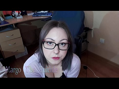 ❤️ Seksi dekle z očali globoko sesa dildo pred kamero ❌ Kvalitetni seks pri nas ☑